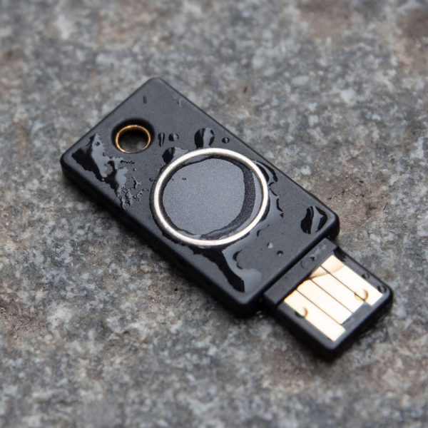 YubiKey Bio - FIDO Edition - Image 4